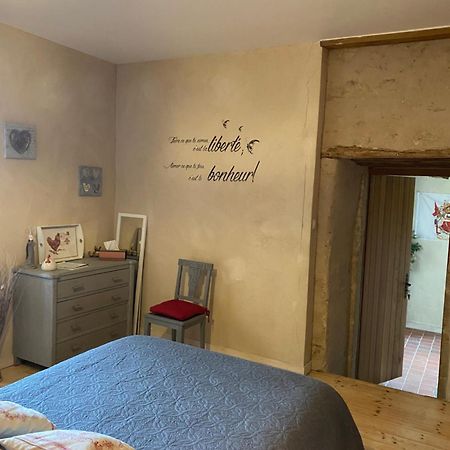 ブレシュイール Logis De Riparfonds Bed & Breakfast エクステリア 写真