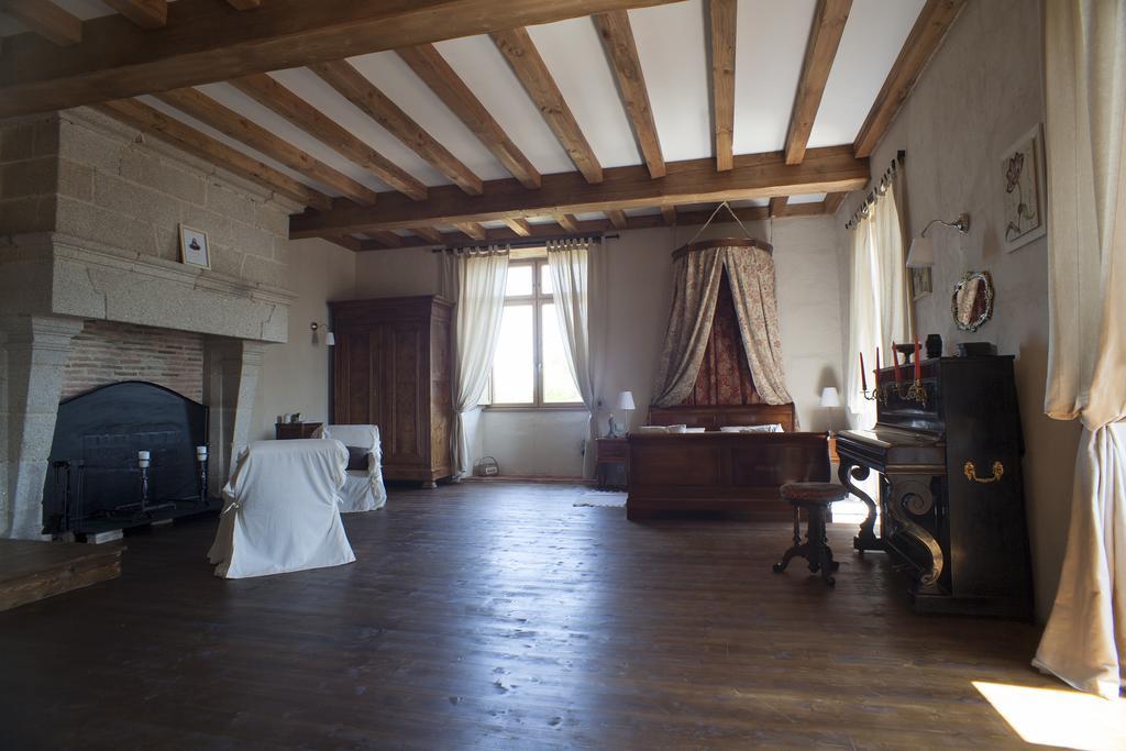 ブレシュイール Logis De Riparfonds Bed & Breakfast エクステリア 写真
