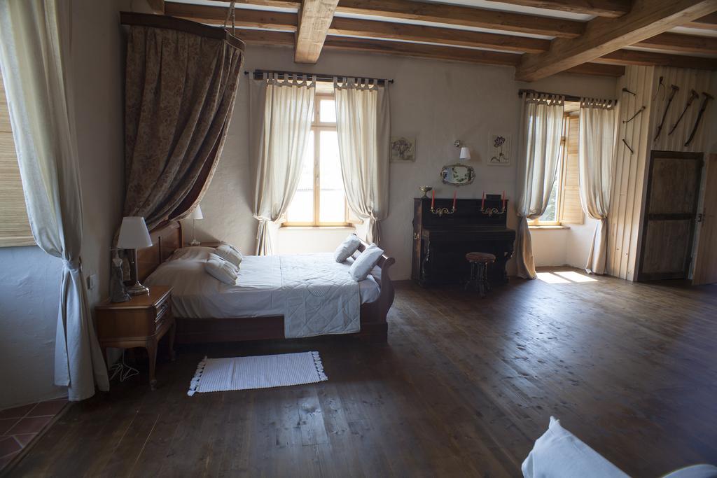 ブレシュイール Logis De Riparfonds Bed & Breakfast エクステリア 写真